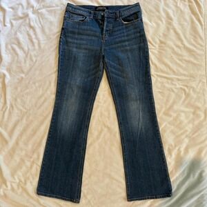 London Jean stretch premium quality denim size US 6, 99% cotton 1% spandex.